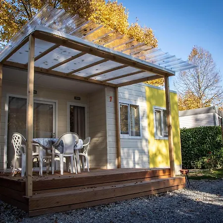 Vakantiehuis Mobile In Der Village Residenz Alba (Piedmont)